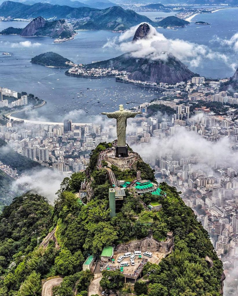15 Jaw Droppingly Beautiful Views Around the World Add