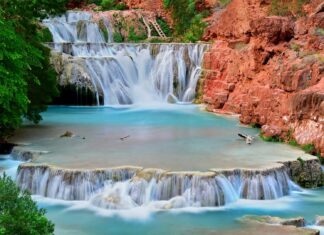 25 Incredible Places That Can Only Be Discovered On Foot