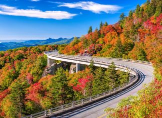 The Most Beautiful Drives in the US, According to Truckers