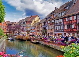 Top 10 Most Ravishing Roman Places in France