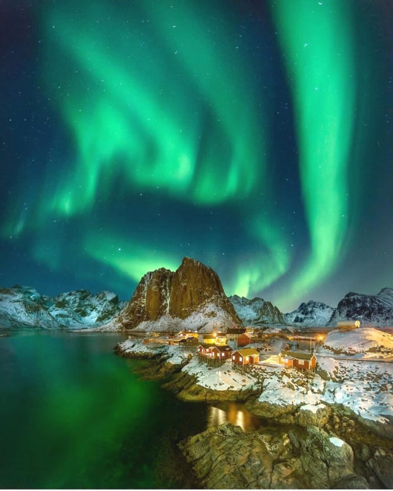 how to create the northern lights at home