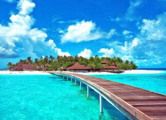 Discover this candy-colored Dutch Caribbean island